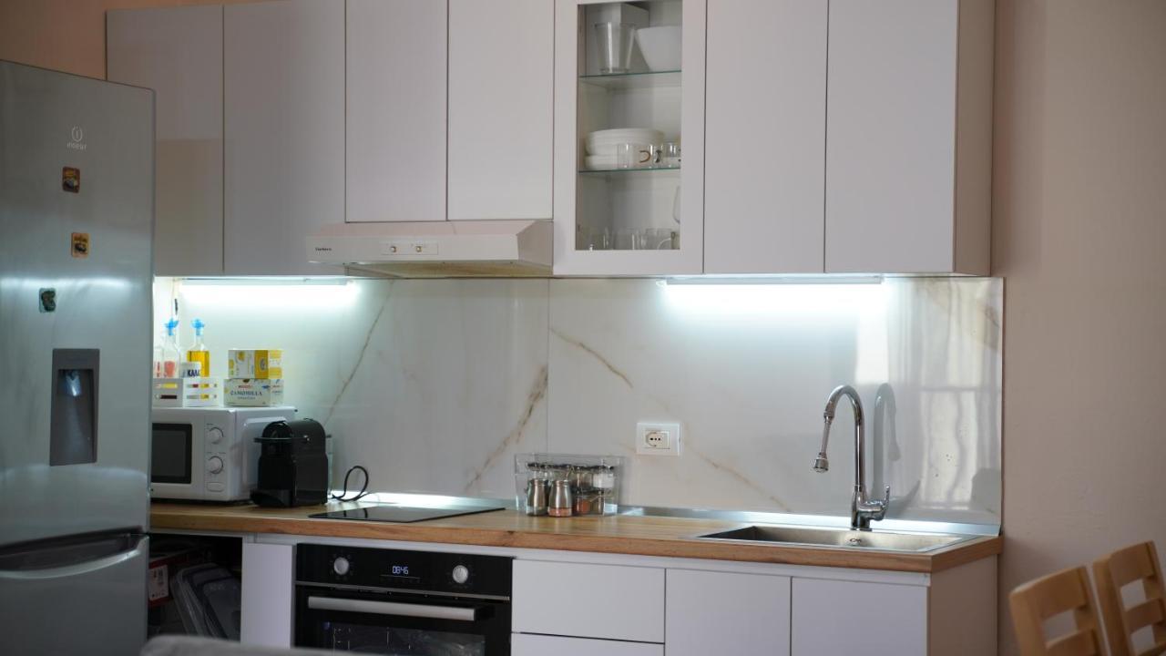Stylish Apartment Near Tirana Center 외부 사진